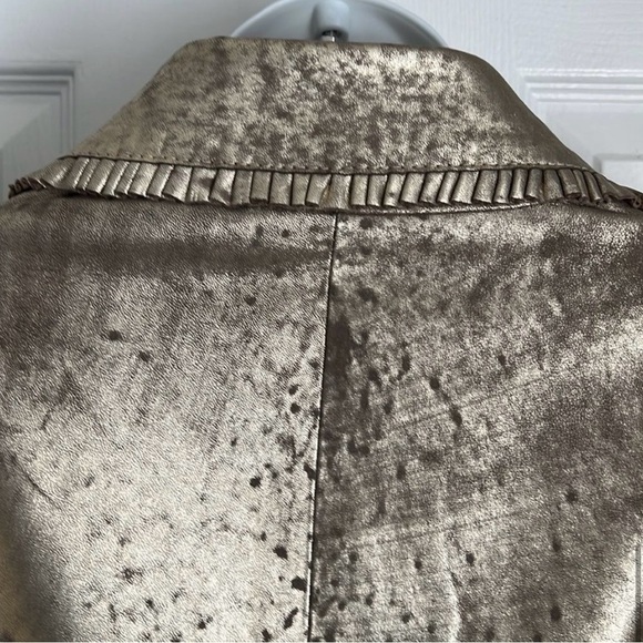 Amorimiei Milan Distressed Gold Leather Blazer with ruffle details, Size 10 - Picture 7 of 15